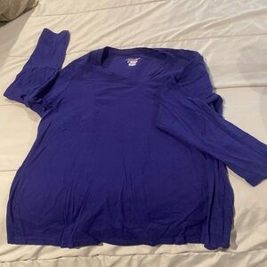 Ladies, long sleeve champion T-shirt